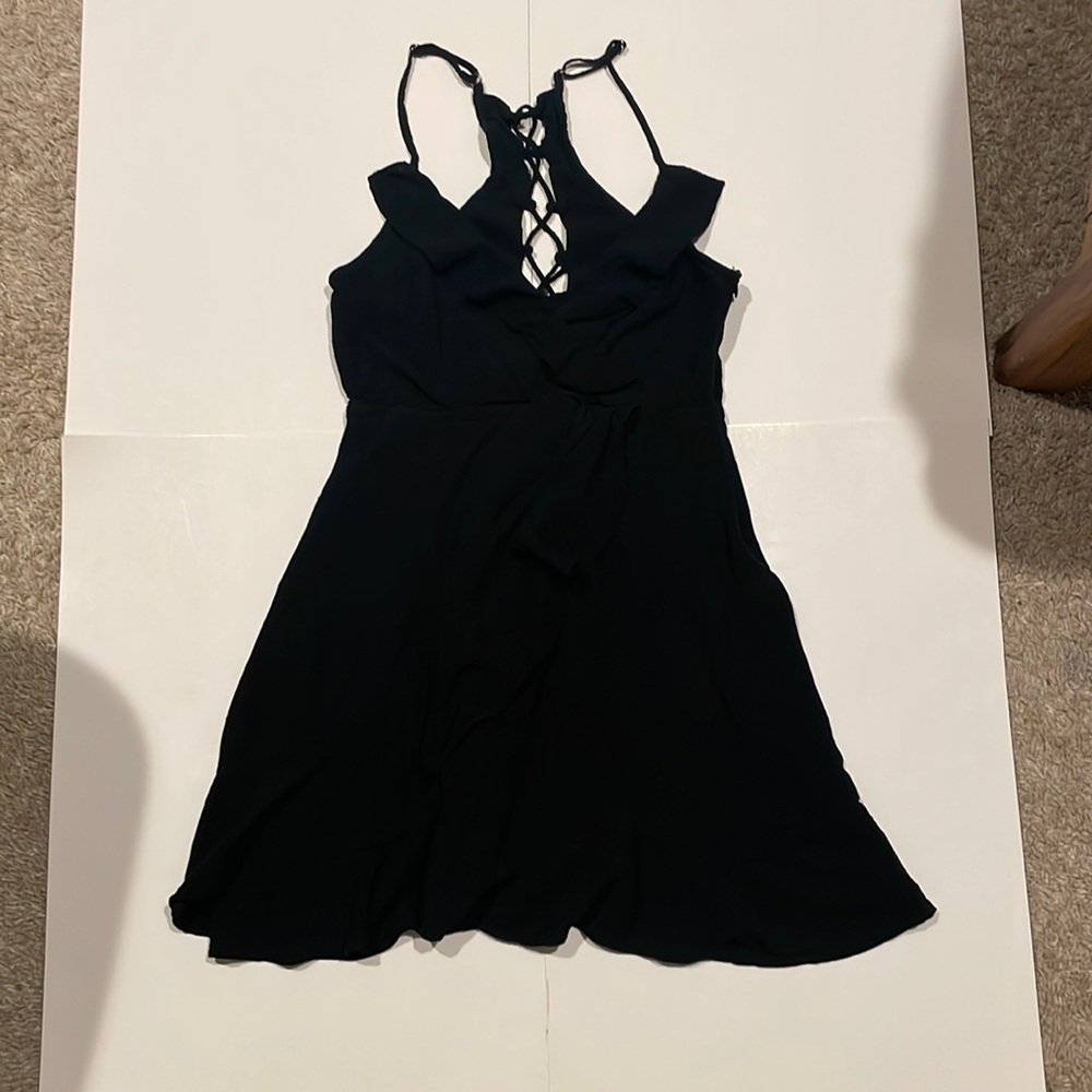 En crème black small dress